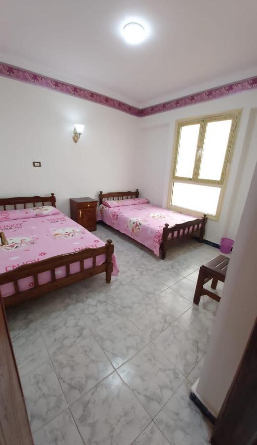 Furnished Apartment - Beach View "Nearest Beach 2 Minutes Walking" - Free Wifi- Abo Keer - Alexandria - Egypt Abu Qir Экстерьер фото