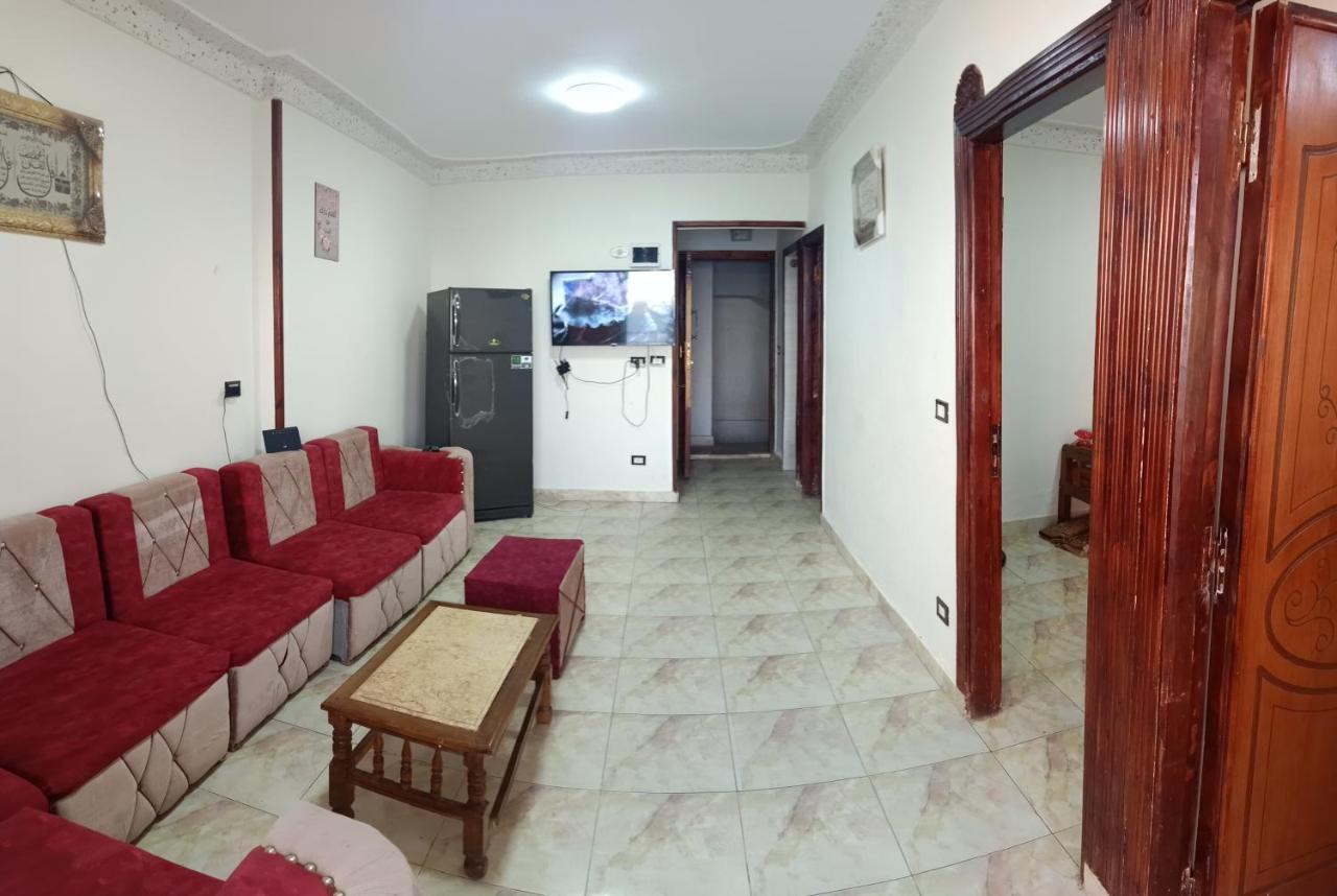 Furnished Apartment - Beach View "Nearest Beach 2 Minutes Walking" - Free Wifi- Abo Keer - Alexandria - Egypt Abu Qir Экстерьер фото